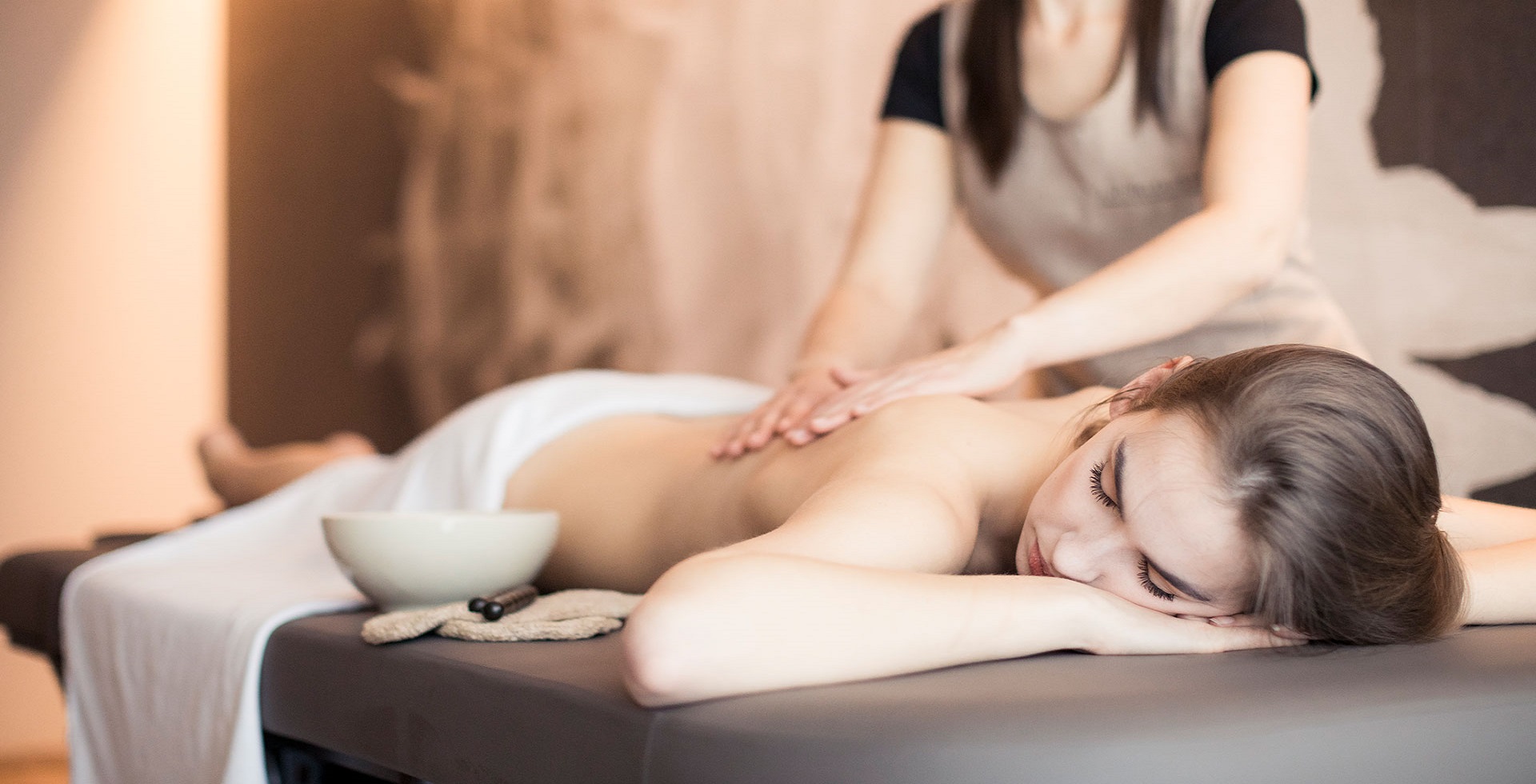 massage in  Lahore 